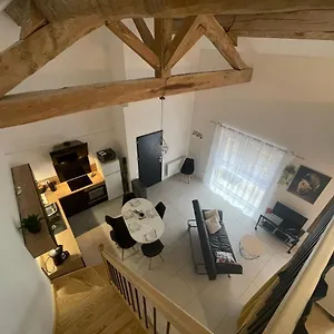 le-clos-du-jardin.hotels-rhonealpes.com/